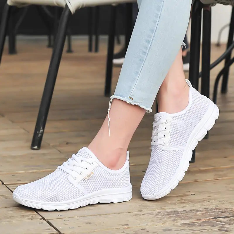Breathable Mesh Women's Casual Wear Resistant Shoes